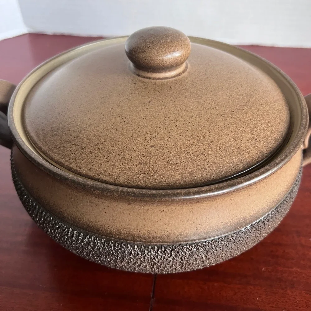 Denby England Casserole Dish with Lid Handled Brown Textured Stoneware 8x4 MCM